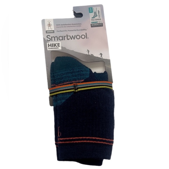 NWT Smartwool Hike Merino Comfort Seamless Mesh Zone Unisex Crew Height Socks S - Picture 2 of 3